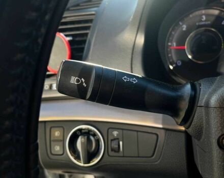 Серый Хендай и40, объемом двигателя 1.7 л и пробегом 180 тыс. км за 10300 $, фото 15 на Automoto.ua