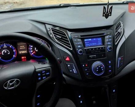 Серый Хендай и40, объемом двигателя 1.7 л и пробегом 260 тыс. км за 9500 $, фото 14 на Automoto.ua