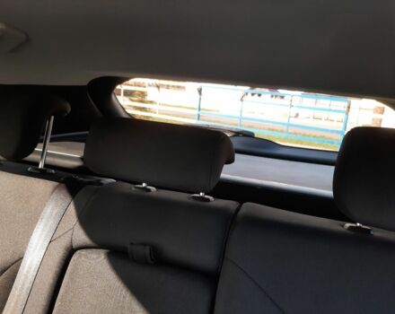 Серый Хендай и40, объемом двигателя 1.7 л и пробегом 220 тыс. км за 10200 $, фото 11 на Automoto.ua