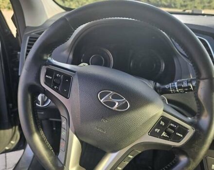 Сірий Хендай і40, об'ємом двигуна 1.7 л та пробігом 272 тис. км за 9200 $, фото 10 на Automoto.ua