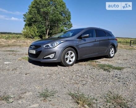 Серый Хендай и40, объемом двигателя 1.7 л и пробегом 238 тыс. км за 9500 $, фото 4 на Automoto.ua