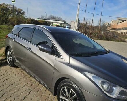 Сірий Хендай і40, об'ємом двигуна 1.7 л та пробігом 272 тис. км за 9200 $, фото 2 на Automoto.ua