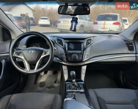 Сірий Хендай і40, об'ємом двигуна 1.69 л та пробігом 220 тис. км за 9499 $, фото 28 на Automoto.ua