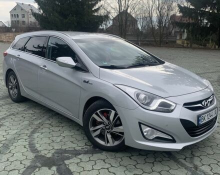 Сірий Хендай і40, об'ємом двигуна 1.7 л та пробігом 230 тис. км за 8900 $, фото 1 на Automoto.ua
