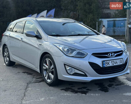 Сірий Хендай і40, об'ємом двигуна 1.69 л та пробігом 220 тис. км за 9499 $, фото 3 на Automoto.ua