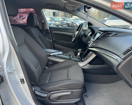 Сірий Хендай і40, об'ємом двигуна 1.69 л та пробігом 220 тис. км за 9499 $, фото 23 на Automoto.ua