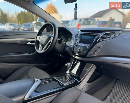 Сірий Хендай і40, об'ємом двигуна 1.69 л та пробігом 220 тис. км за 9499 $, фото 24 на Automoto.ua