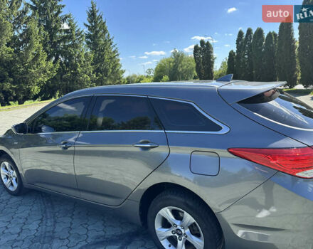 Сірий Хендай і40, об'ємом двигуна 1.69 л та пробігом 215 тис. км за 9499 $, фото 12 на Automoto.ua