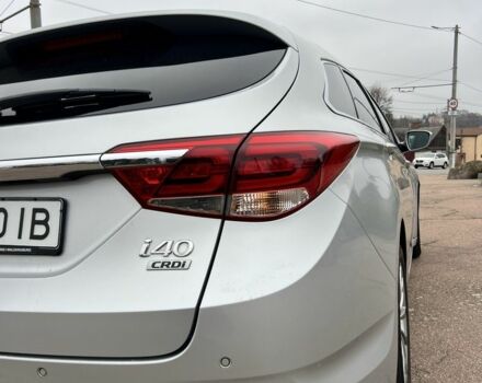 Серый Хендай и40, объемом двигателя 1.7 л и пробегом 179 тыс. км за 12700 $, фото 1 на Automoto.ua