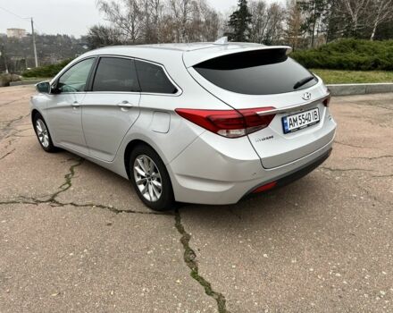 Серый Хендай и40, объемом двигателя 1.7 л и пробегом 179 тыс. км за 12700 $, фото 7 на Automoto.ua