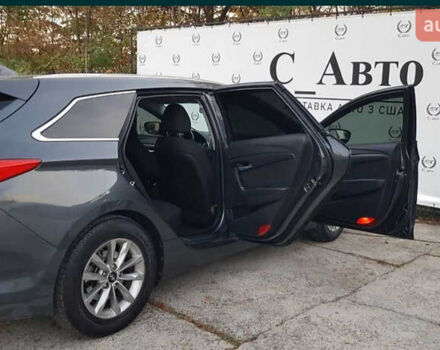 Хендай и40 2015 в Черновцах на Automoto.ua Серый Хендай и40, объемом двигателя 1.7 л и пробегом 229 тыс. км за 11700 $, фото 17 на Automoto.ua