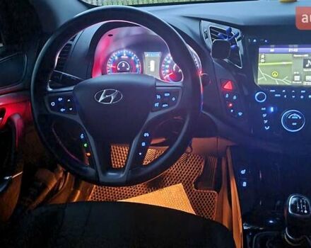 Хендай и40 2015 в Черновцах на Automoto.ua Серый Хендай и40, объемом двигателя 1.7 л и пробегом 229 тыс. км за 11700 $, фото 23 на Automoto.ua