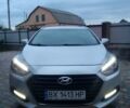 Сірий Хендай і40, об'ємом двигуна 1.7 л та пробігом 205 тис. км за 10500 $, фото 1 на Automoto.ua