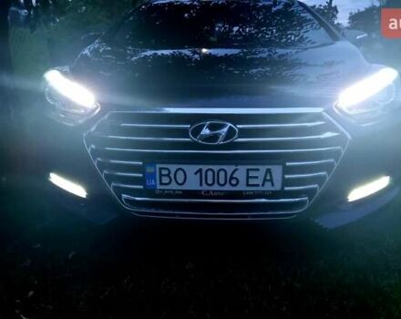 Хендай и40 2015 в Черновцах на Automoto.ua Серый Хендай и40, объемом двигателя 1.7 л и пробегом 229 тыс. км за 11700 $, фото 24 на Automoto.ua