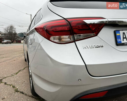 Серый Хендай и40, объемом двигателя 1.69 л и пробегом 179 тыс. км за 12700 $, фото 2 на Automoto.ua