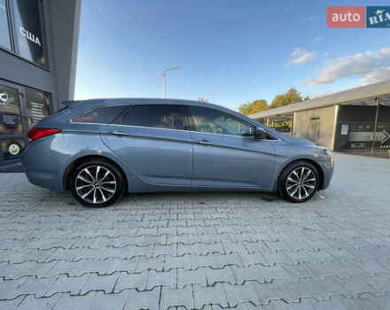 Серый Хендай и40, объемом двигателя 1.69 л и пробегом 164 тыс. км за 13999 $, фото 3 на Automoto.ua