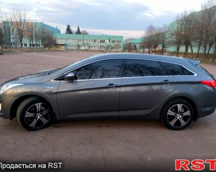 Серый Хендай и40, объемом двигателя 1.7 л и пробегом 288 тыс. км за 8500 $, фото 1 на Automoto.ua