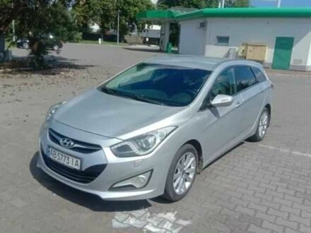 Хендай и40 2012 в Умани на Automoto.ua Серый Хендай и40, объемом двигателя 1.7 л и пробегом 270 тыс. км за 1437 $, фото 1 на Automoto.ua