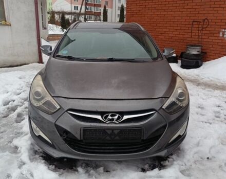 Серый Хендай и40, объемом двигателя 1 л и пробегом 236 тыс. км за 888 $, фото 1 на Automoto.ua