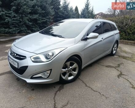 Серый Хендай и40, объемом двигателя 1.7 л и пробегом 217 тыс. км за 8800 $, фото 1 на Automoto.ua