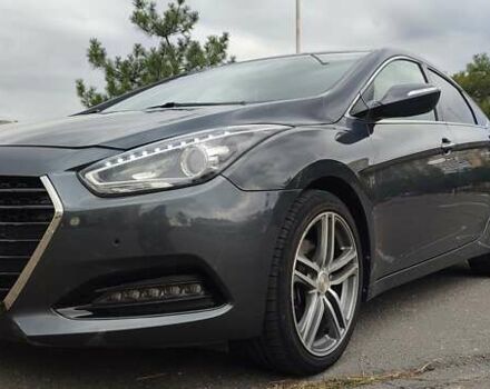 Сірий Хендай і40, об'ємом двигуна 1.7 л та пробігом 188 тис. км за 10600 $, фото 1 на Automoto.ua