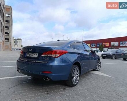 Синій Хендай і40, об'ємом двигуна 1.7 л та пробігом 194 тис. км за 11200 $, фото 4 на Automoto.ua