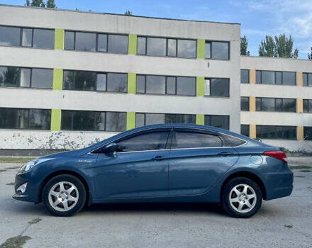 Синий Хендай и40, объемом двигателя 1.7 л и пробегом 230 тыс. км за 9700 $, фото 11 на Automoto.ua