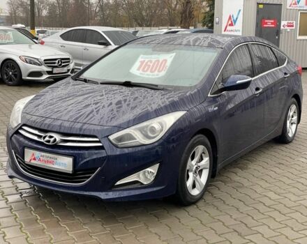 Синий Хендай и40, объемом двигателя 1.7 л и пробегом 321 тыс. км за 9400 $, фото 2 на Automoto.ua