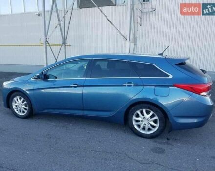 Синій Хендай і40, об'ємом двигуна 1.7 л та пробігом 278 тис. км за 8900 $, фото 9 на Automoto.ua