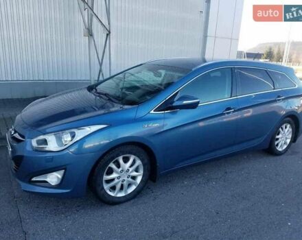 Синій Хендай і40, об'ємом двигуна 1.7 л та пробігом 278 тис. км за 8900 $, фото 4 на Automoto.ua