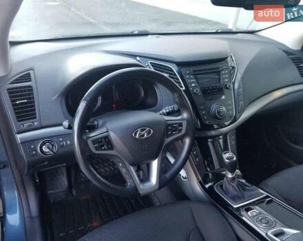 Синій Хендай і40, об'ємом двигуна 1.7 л та пробігом 278 тис. км за 8900 $, фото 8 на Automoto.ua
