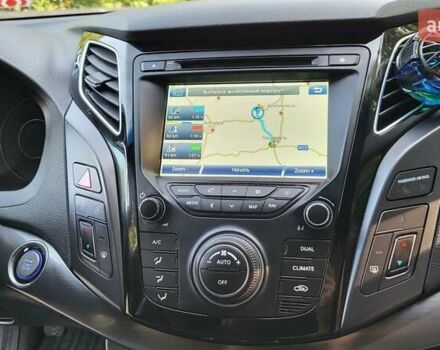 Синій Хендай і40, об'ємом двигуна 1.7 л та пробігом 277 тис. км за 8850 $, фото 40 на Automoto.ua