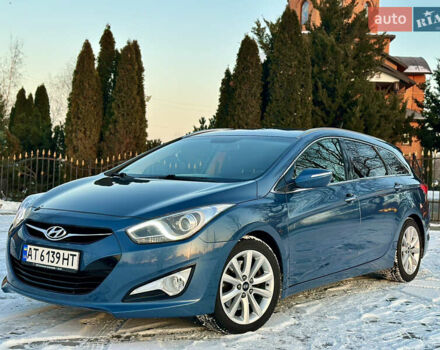 Синій Хендай і40, об'ємом двигуна 1.69 л та пробігом 173 тис. км за 10300 $, фото 1 на Automoto.ua