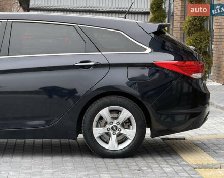 Синий Хендай и40, объемом двигателя 1.69 л и пробегом 277 тыс. км за 8500 $, фото 9 на Automoto.ua