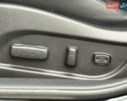 Синий Хендай и40, объемом двигателя 1.69 л и пробегом 277 тыс. км за 8500 $, фото 44 на Automoto.ua