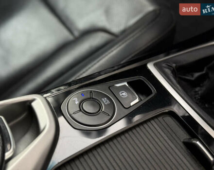 Синій Хендай і40, об'ємом двигуна 1.69 л та пробігом 275 тис. км за 8100 $, фото 26 на Automoto.ua