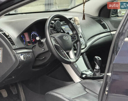 Синий Хендай и40, объемом двигателя 1.69 л и пробегом 277 тыс. км за 8500 $, фото 39 на Automoto.ua