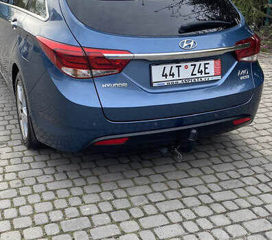 Синий Хендай и40, объемом двигателя 1.7 л и пробегом 213 тыс. км за 12450 $, фото 5 на Automoto.ua