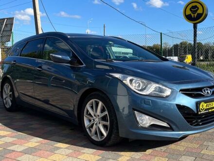 Хендай і40 2011 у Стрые на Automoto.ua Синій Хендай і40, об'ємом двигуна 1.7 л та пробігом 201 тис. км за 10999 $, фото 1 на Automoto.ua
