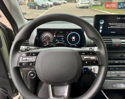 Зелений Хендай Inster EV, об'ємом двигуна 0 л та пробігом 1 тис. км за 14500 $, фото 14 на Automoto.ua