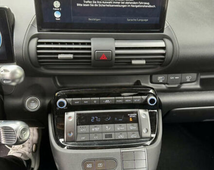 Зелений Хендай Inster EV, об'ємом двигуна 0 л та пробігом 1 тис. км за 14500 $, фото 15 на Automoto.ua