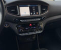 Белый Хендай Ioniq, объемом двигателя 0 л и пробегом 115 тыс. км за 12000 $, фото 13 на Automoto.ua