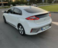 Белый Хендай Ioniq, объемом двигателя 0 л и пробегом 97 тыс. км за 12900 $, фото 5 на Automoto.ua