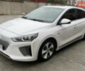 Белый Хендай Ioniq, объемом двигателя 0 л и пробегом 158 тыс. км за 13200 $, фото 6 на Automoto.ua