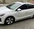 Белый Хендай Ioniq, объемом двигателя 0 л и пробегом 158 тыс. км за 13200 $, фото 3 на Automoto.ua