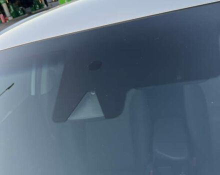 Белый Хендай Ioniq, объемом двигателя 0 л и пробегом 97 тыс. км за 12900 $, фото 32 на Automoto.ua