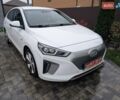 Белый Хендай Ioniq, объемом двигателя 0 л и пробегом 138 тыс. км за 12800 $, фото 10 на Automoto.ua