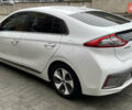 Белый Хендай Ioniq, объемом двигателя 0 л и пробегом 158 тыс. км за 13200 $, фото 14 на Automoto.ua