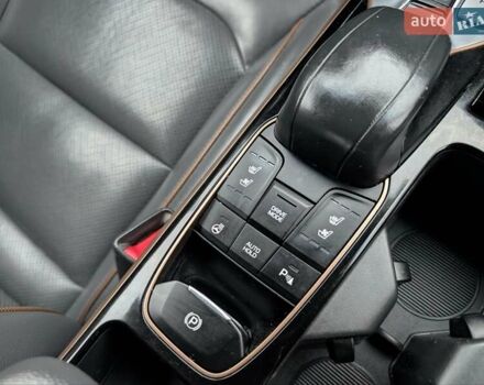 Белый Хендай Ioniq, объемом двигателя 0 л и пробегом 138 тыс. км за 12800 $, фото 18 на Automoto.ua