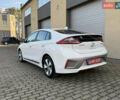Белый Хендай Ioniq, объемом двигателя 0 л и пробегом 115 тыс. км за 12000 $, фото 5 на Automoto.ua